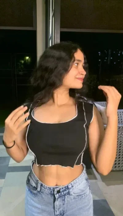 BLACK_CROP..._.._1